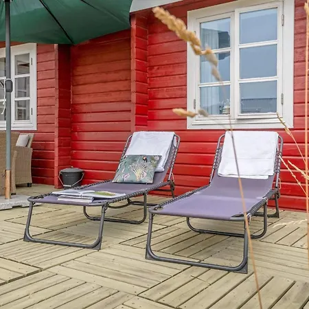 Patti - 280m From The Sea By Interhome
